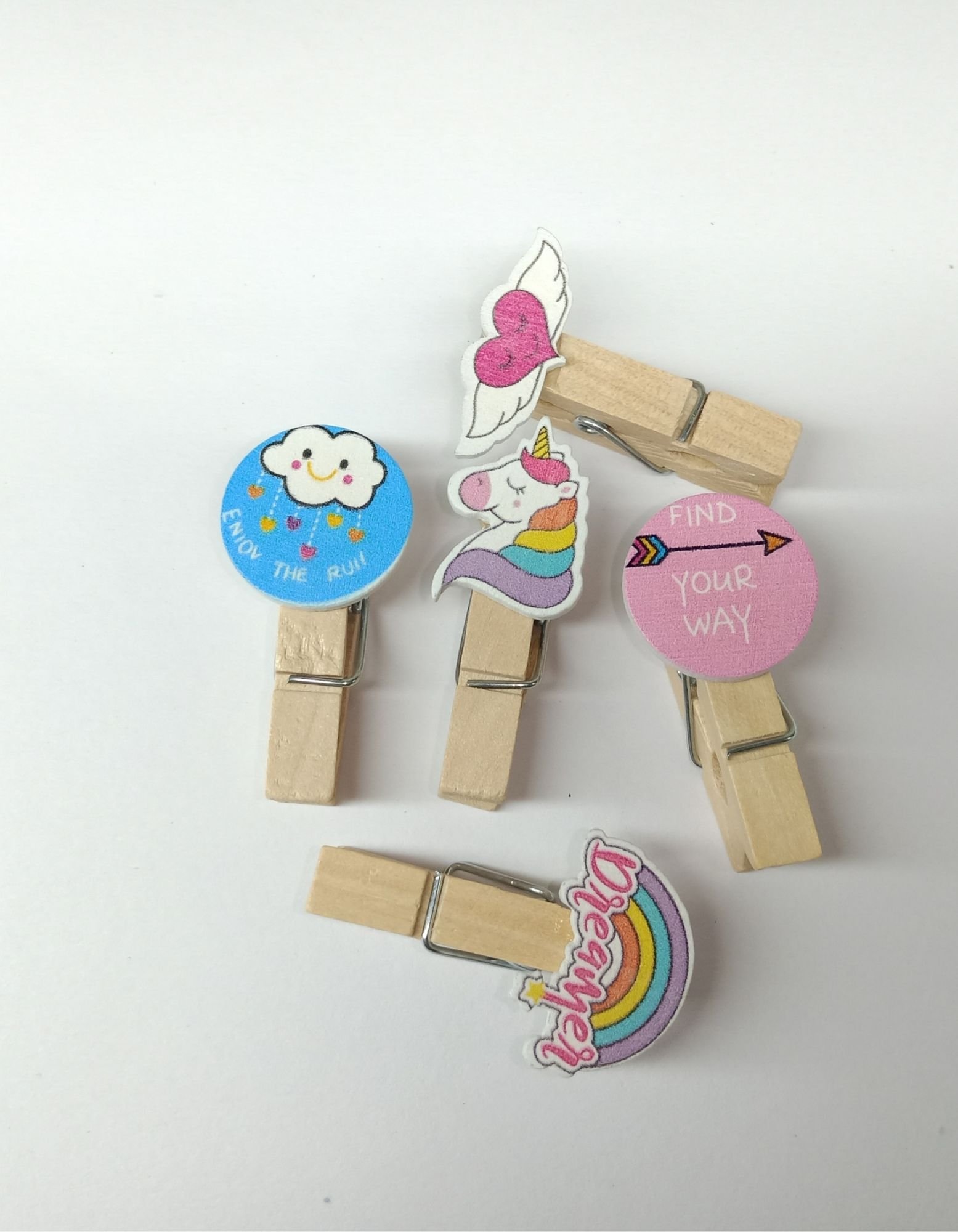 Cute Colorful Paper Clip With Thread for Photo Banner