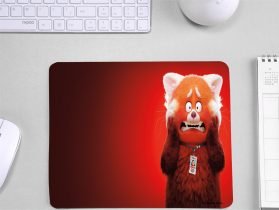 Turning Red Comedy Cartoon Anti-Skid Mouse Pad